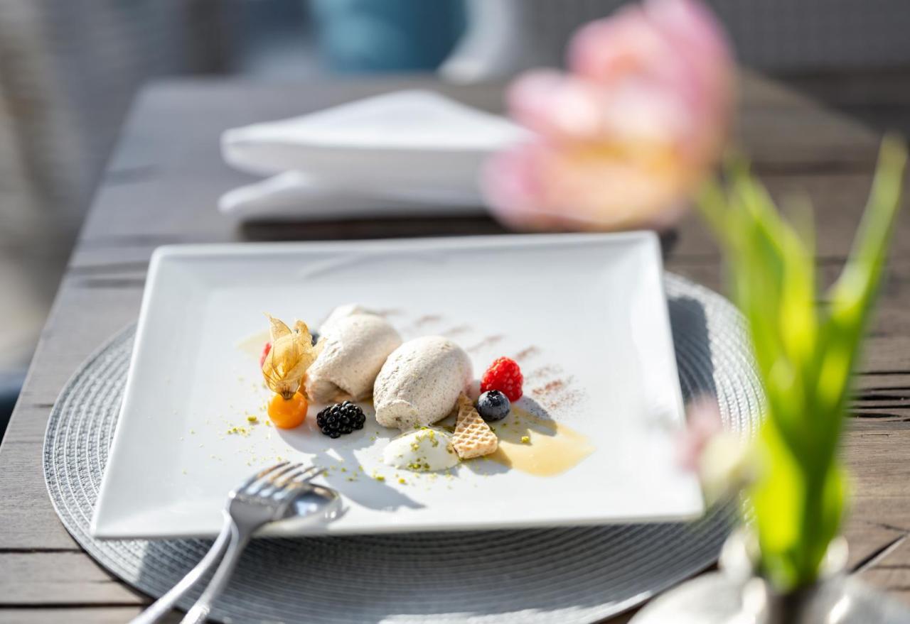 Boutique Hotel Relais Chalet Wilhelmy Bad Wiessee Exterior foto