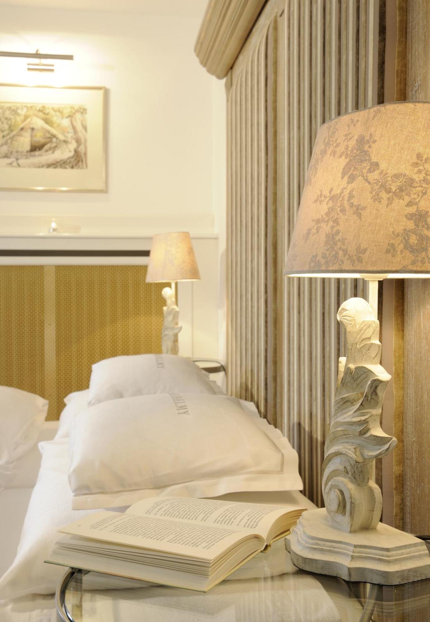 Boutique Hotel Relais Chalet Wilhelmy Bad Wiessee Quarto foto
